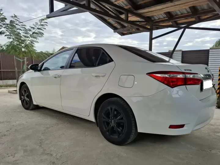 Toyota Corolla XI