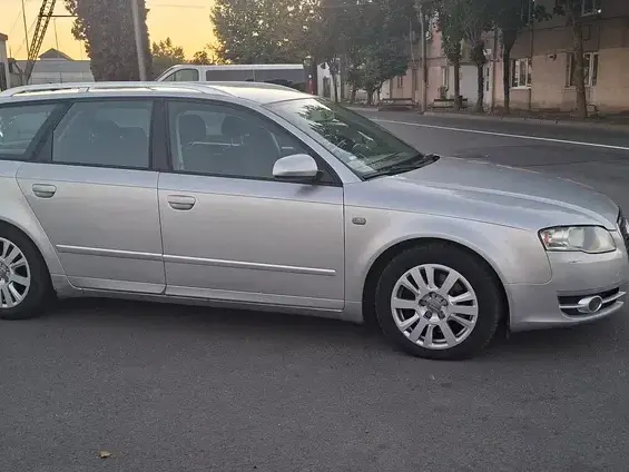 Audi A4 Limuzina B7 2.0 TDI