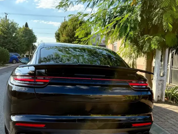 Porsche Panamera GTS