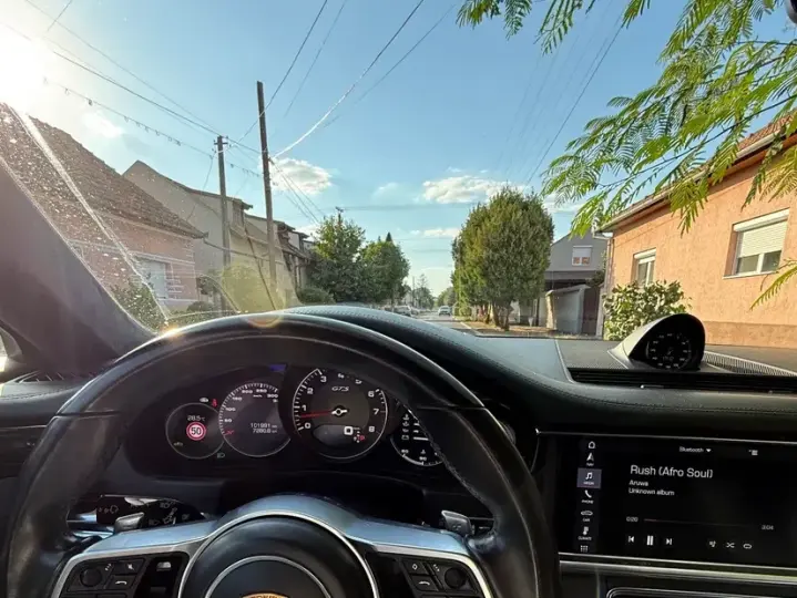 Porsche Panamera GTS
