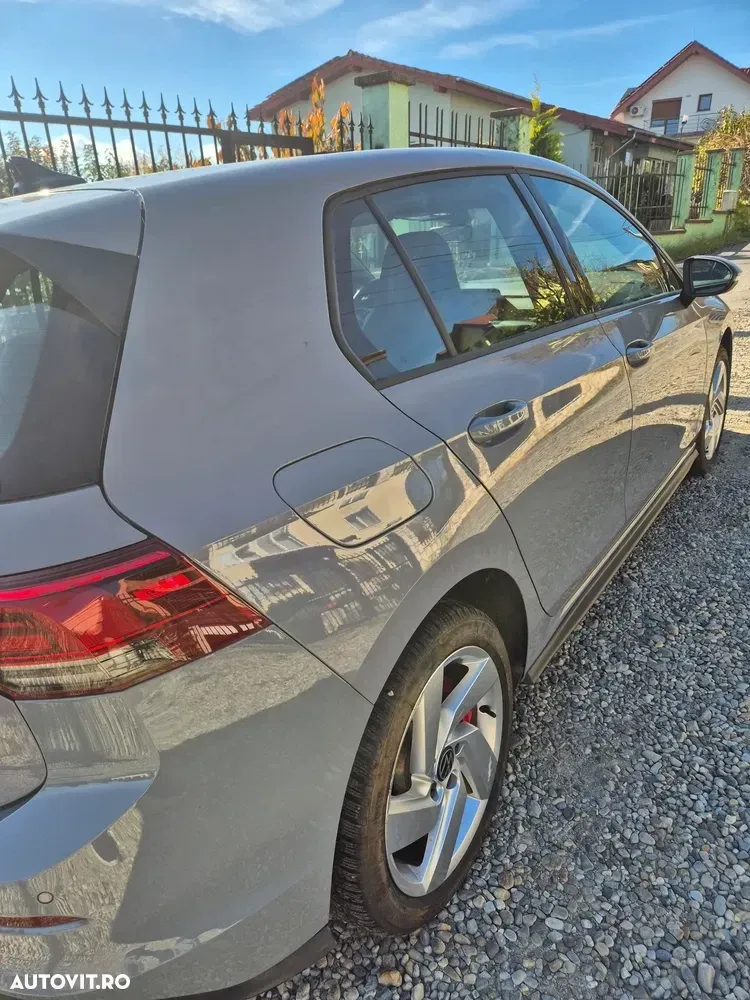 Volkswagen Golf GTE — imagine 4