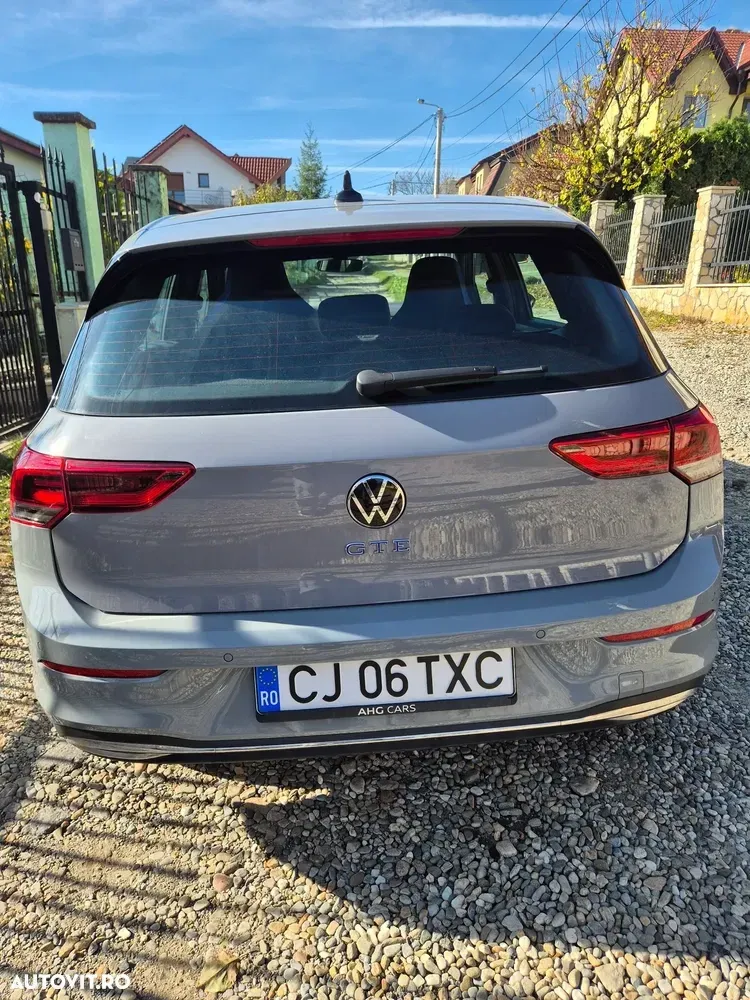 Volkswagen Golf GTE — imagine 3
