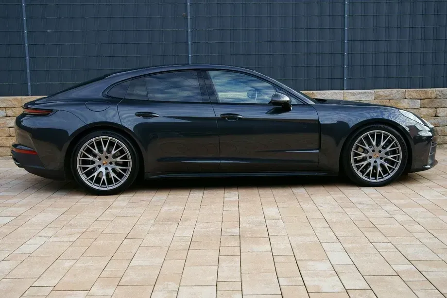 Porsche Panamera 4 E-Hybrid — imagine 5