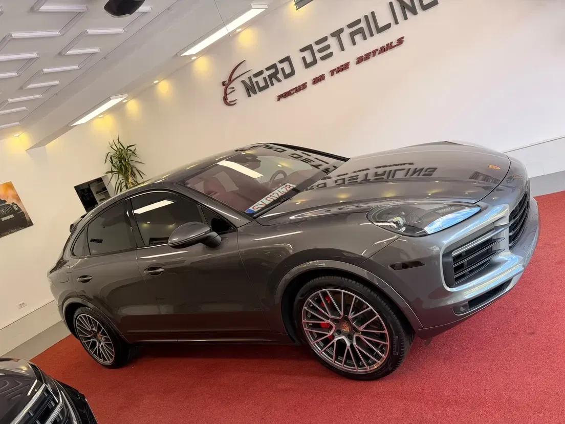 Porsche Cayenne Standard — imagine 6