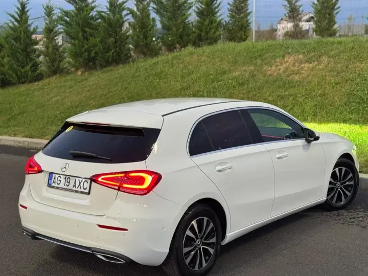 Mercedes-Benz A 180 W177/V177 Standard