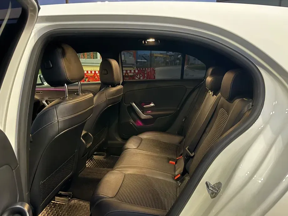Mercedes-Benz A 180 W177/V177 Standard — imagine 8
