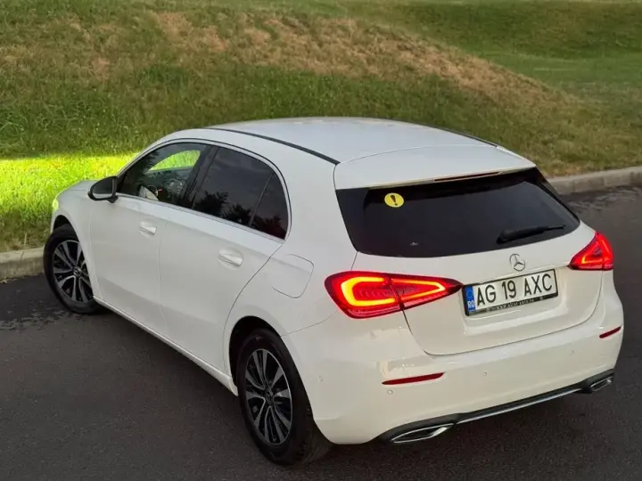 Mercedes-Benz A 180 W177/V177 Standard