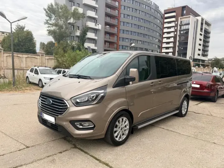 Ford Tourneo Custom