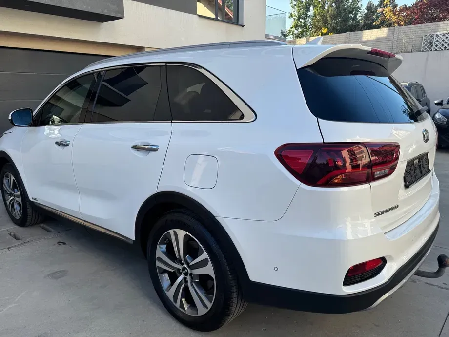 Kia Sorento 2.2 CRDi AWD Aut. Platinum Edition — imagine 7