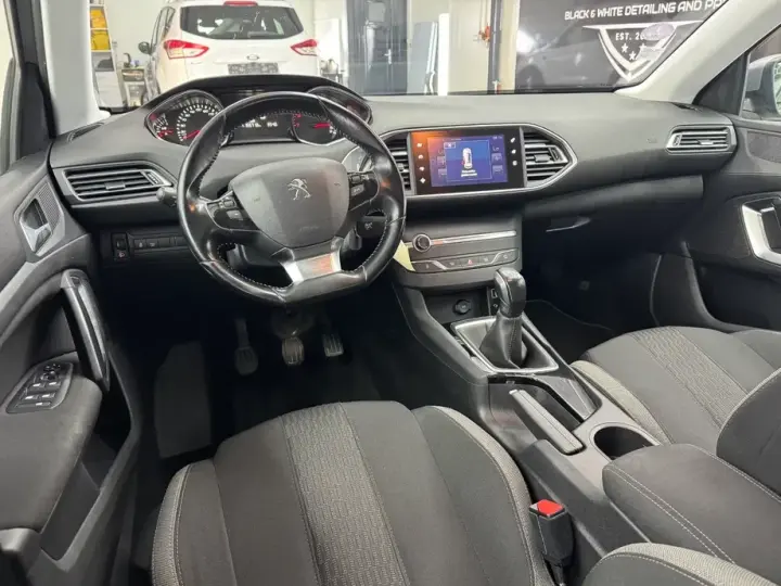 Peugeot 308 II PureTech 110 Stop & Start Active Pack