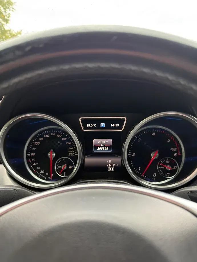 Mercedes-Benz GLE Coupe 350 d 4MATIC — imagine 8