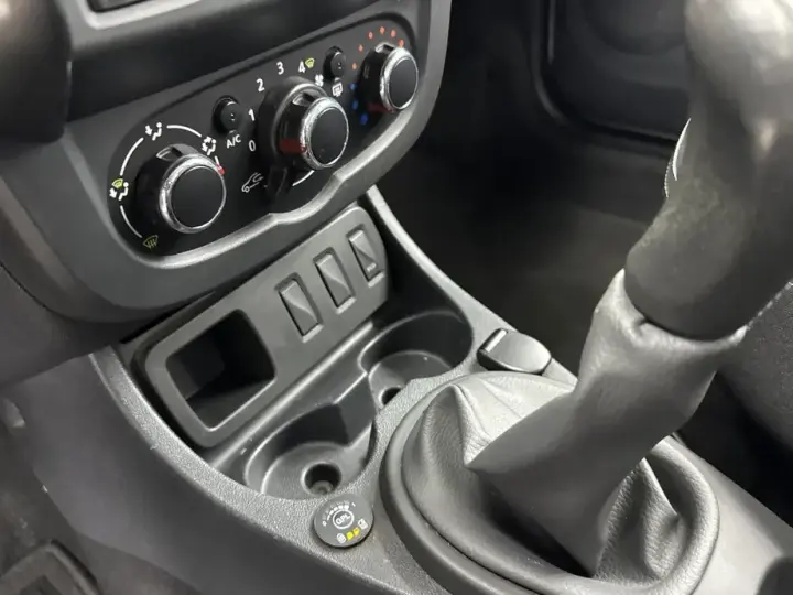 Dacia Duster I