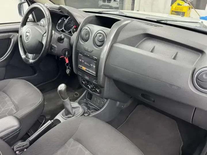 Dacia Duster I