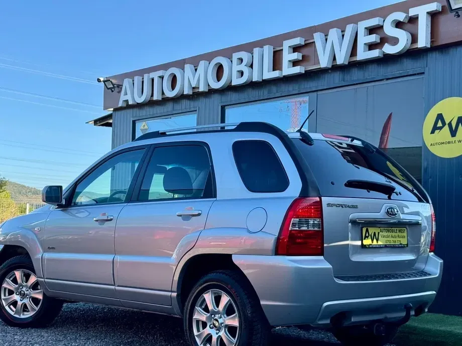 Kia Sportage II 2.0 CRDI 4WD Champ — imagine 3