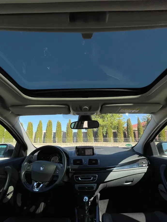 Renault Mégane — imagine 5