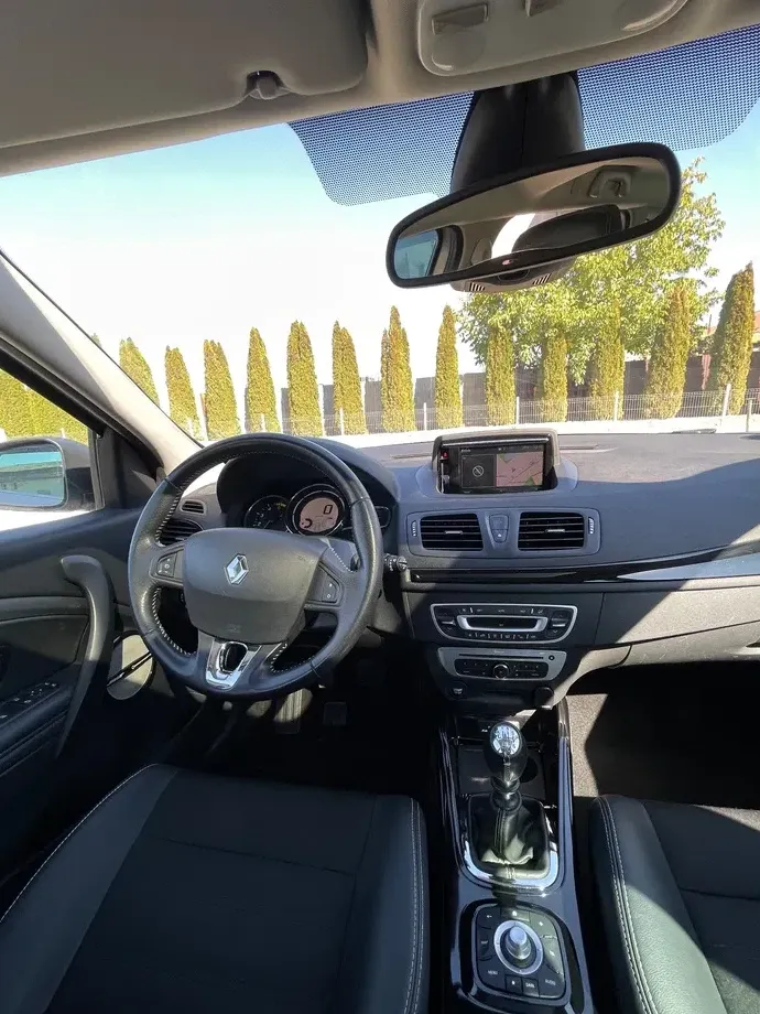 Renault Mégane — imagine 8