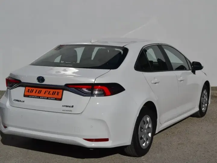 Toyota Corolla XII 1.8 HSD Business