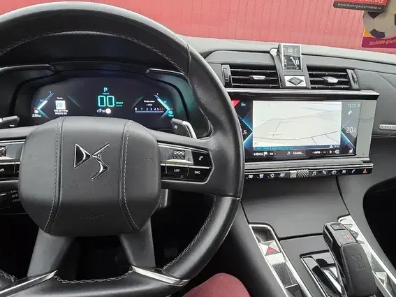 DS Automobiles DS 7 Crossback