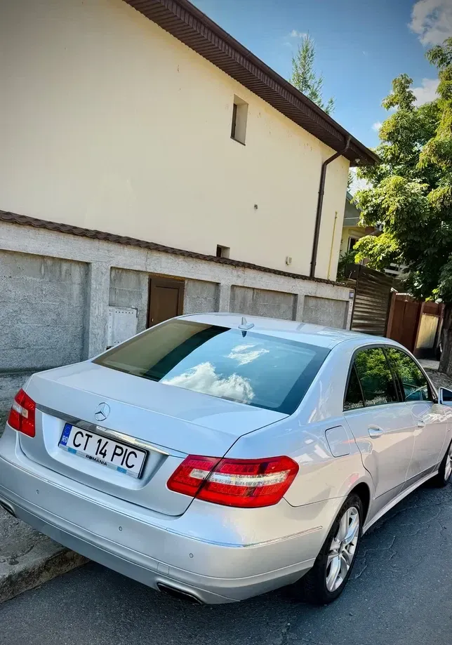 Mercedes-Benz E W212 — imagine 3