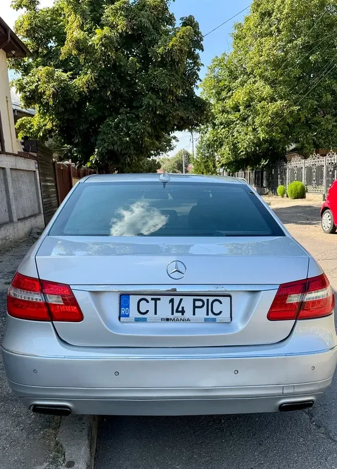 Mercedes-Benz E W212 — imagine 9