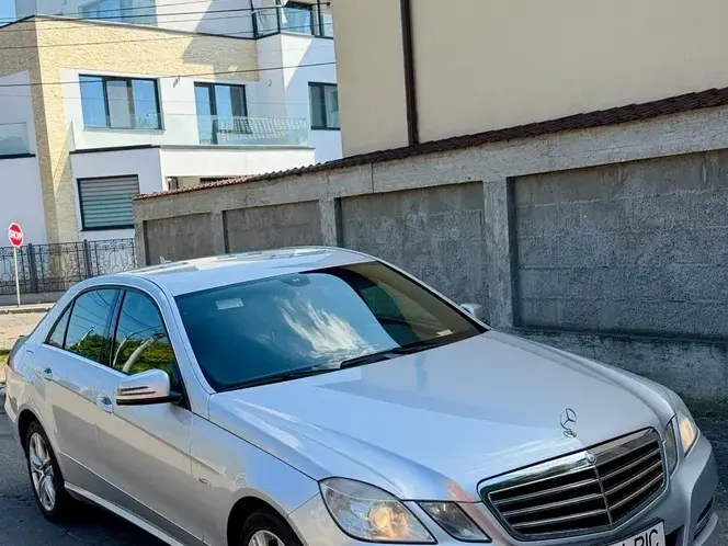 Mercedes-Benz E W212