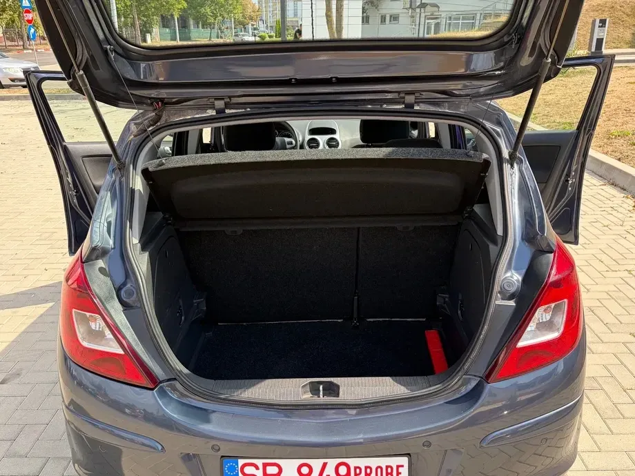 Opel Corsa D — imagine 9