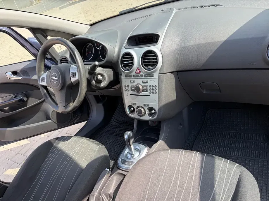 Opel Corsa D — imagine 7