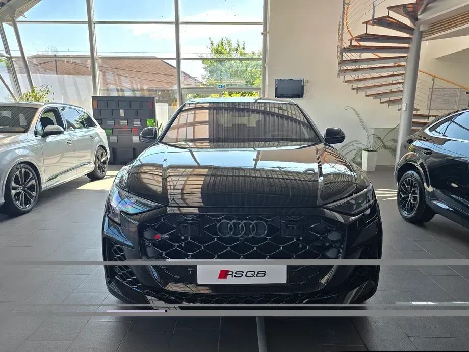 Audi RS Q8 Performance quattro Tiptronic MHEV — imagine 2