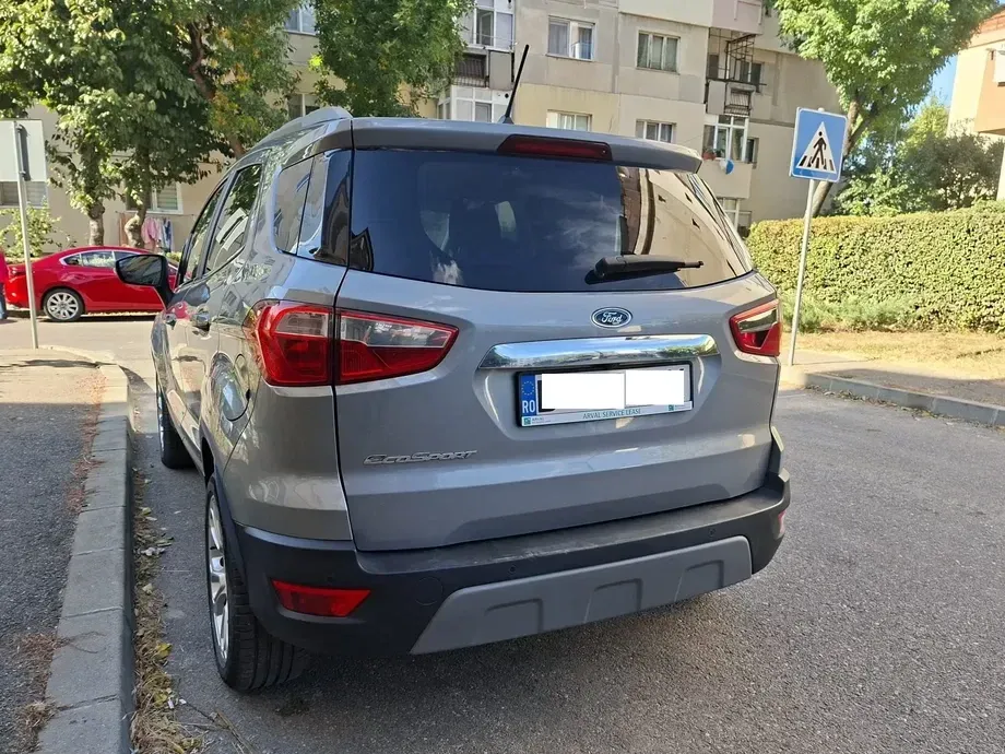 Ford EcoSport 1.0 EcoBoost ST-Line — imagine 4