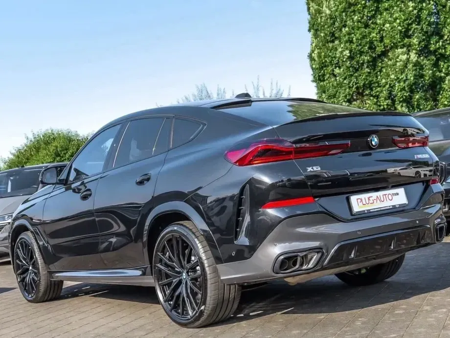 BMW X6 M G06 M60i xDrive — imagine 8