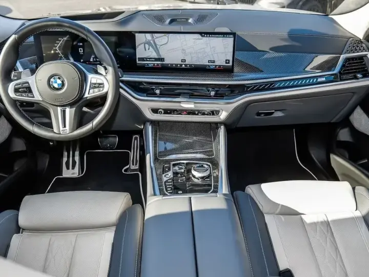BMW X6 M G06 M60i xDrive