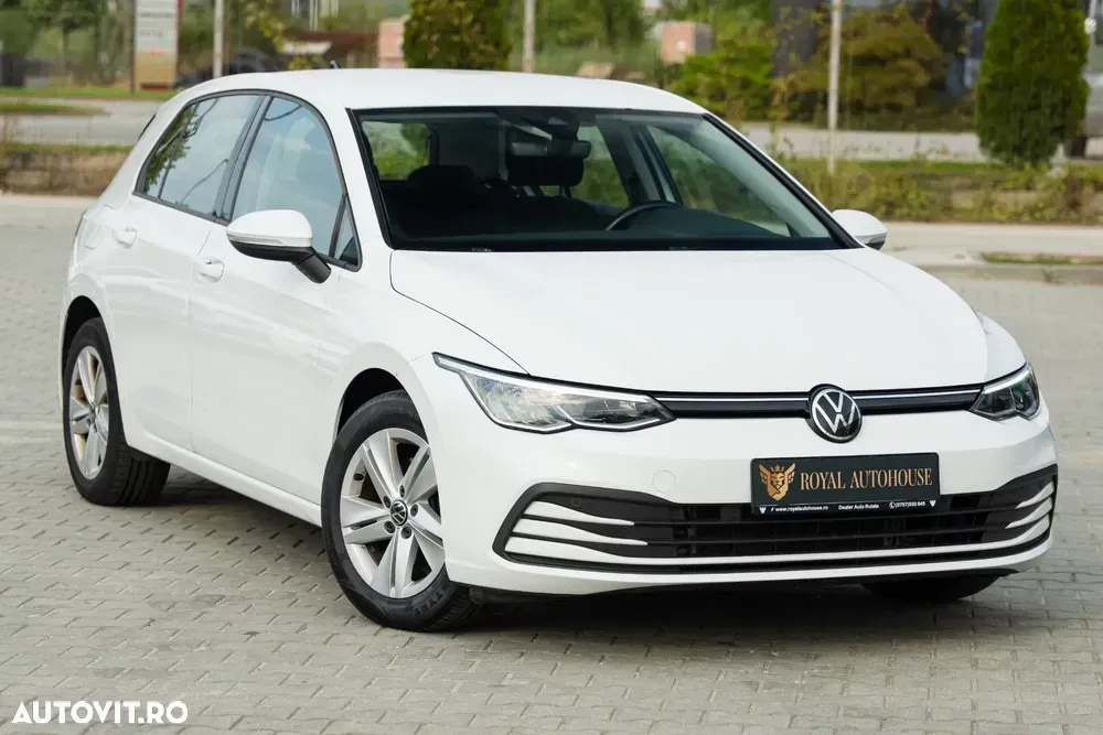 Volkswagen Golf 1.0 TSI Life — imagine 2