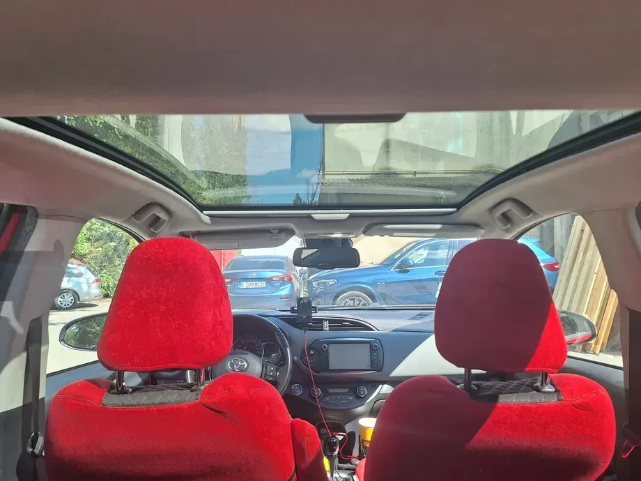 Toyota Yaris — imagine 8