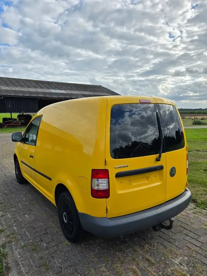 Volkswagen Caddy — imagine 3