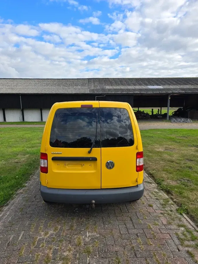 Volkswagen Caddy — imagine 4