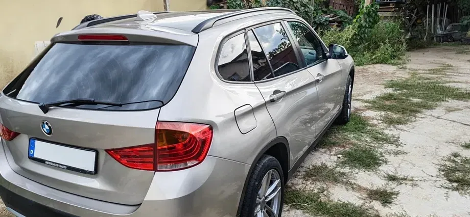 BMW X1 — imagine 9