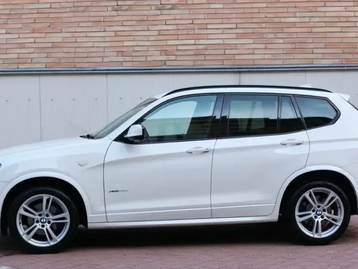 BMW X3 F25