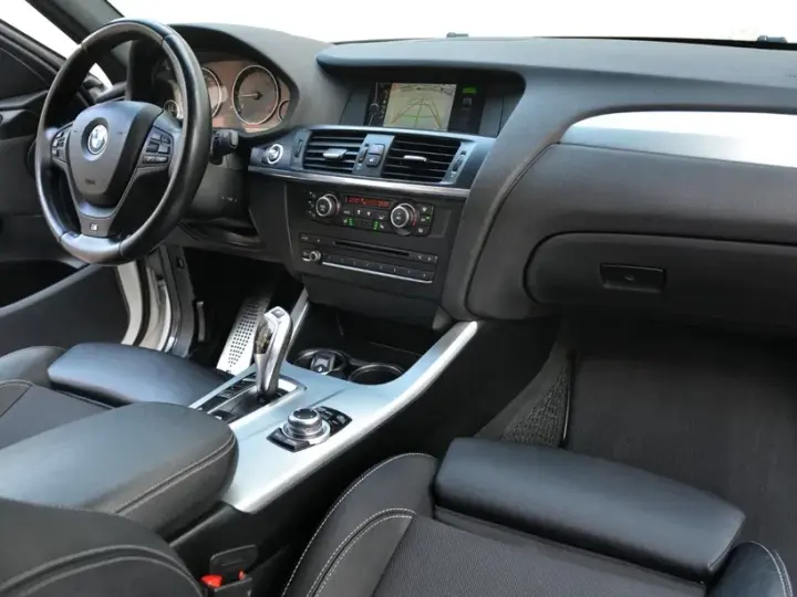 BMW X3 F25