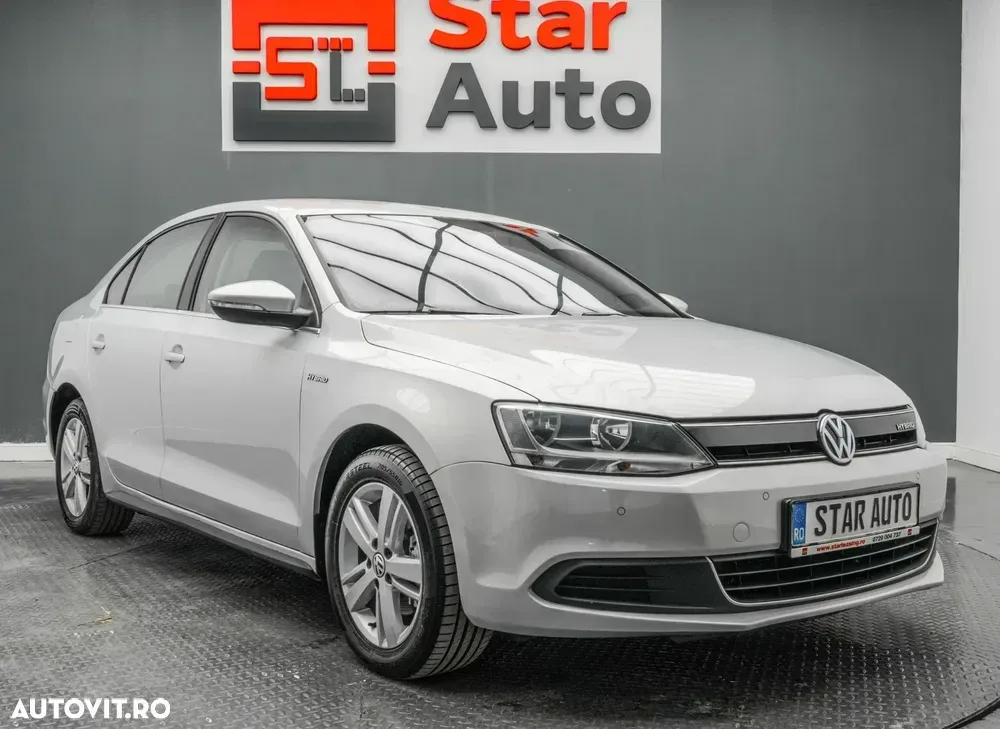 Volkswagen Jetta — imagine 3