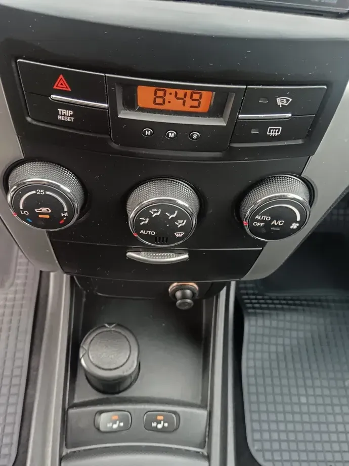 SsangYong Korando 2.0 E-XDI DPF 2WD Crystal — imagine 10