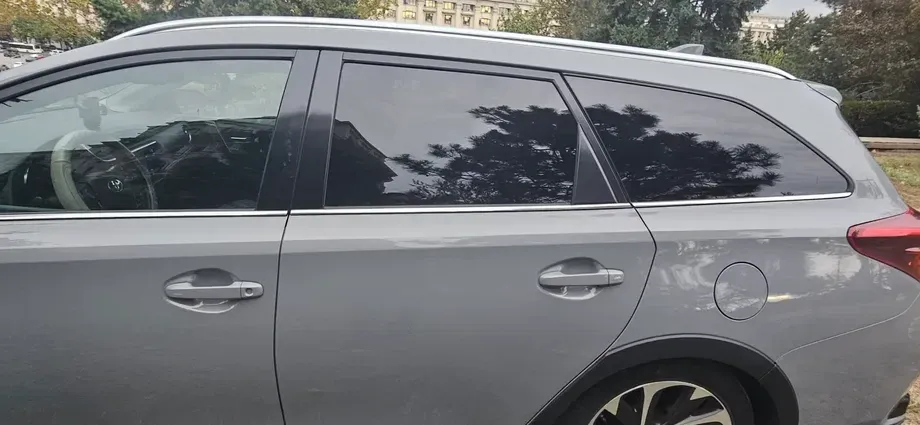 Toyota Auris III — imagine 2