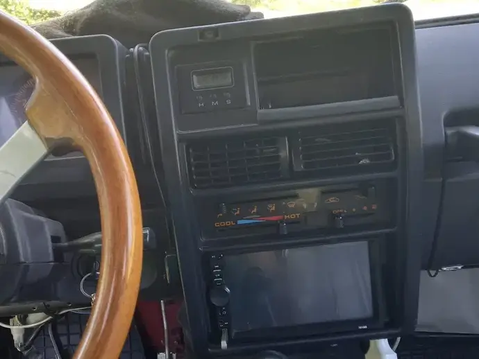 Suzuki Samurai