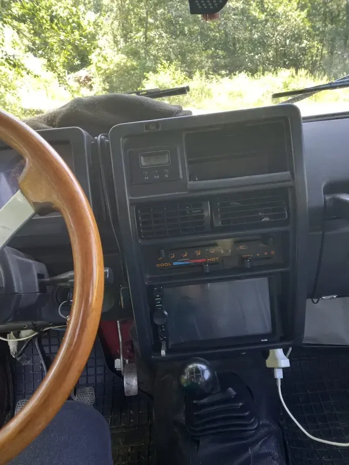Suzuki Samurai — imagine 4