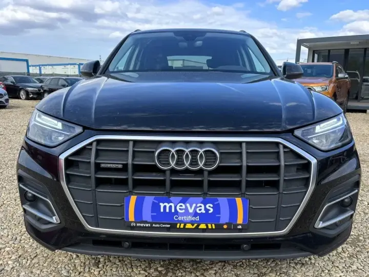 Audi Q5 FY 40 TDI quattro S tronic MHEV Basic