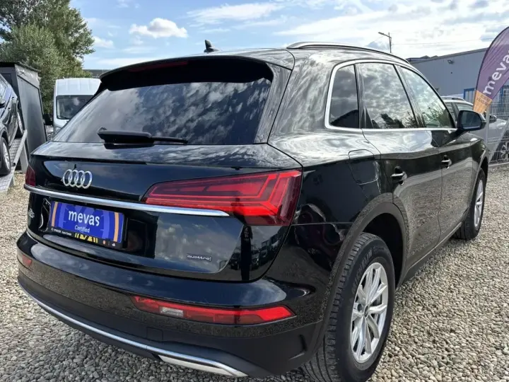 Audi Q5 FY 40 TDI quattro S tronic MHEV Basic