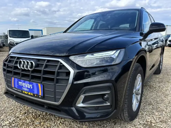 Audi Q5 FY 40 TDI quattro S tronic MHEV Basic