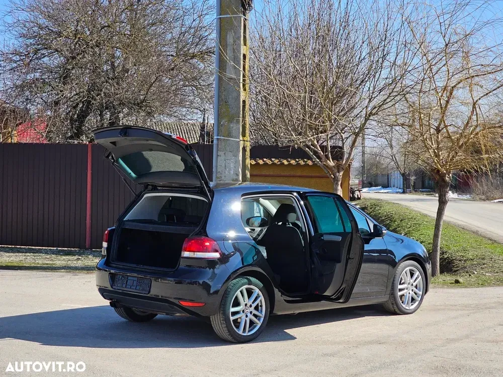 Volkswagen Golf 1.4 TSI Highline — imagine 2