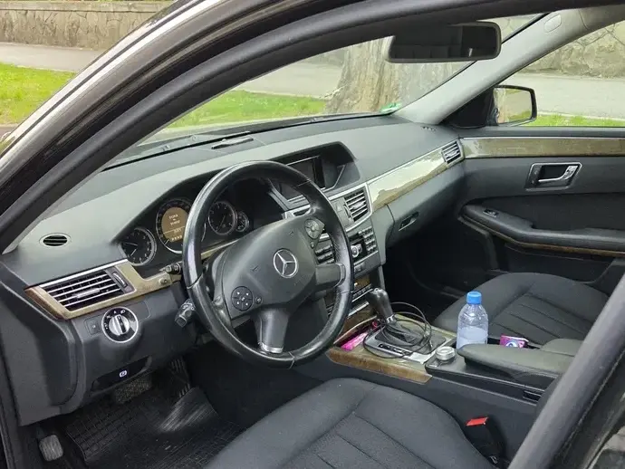 Mercedes-Benz E W212 220 CDI BlueEfficiency Aut.