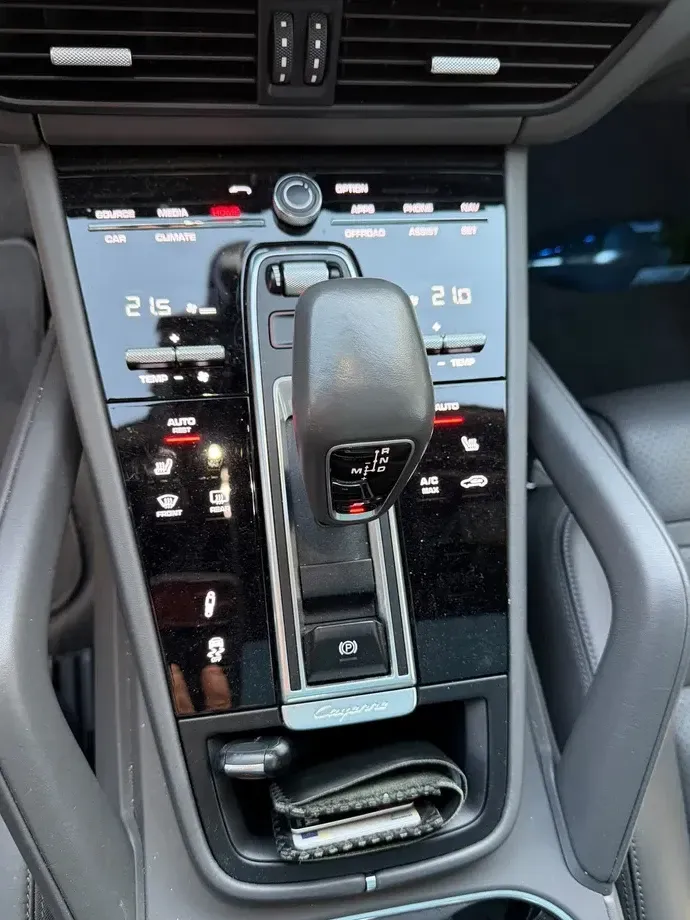 Porsche Cayenne Tiptronic S Platinum Edition — imagine 10