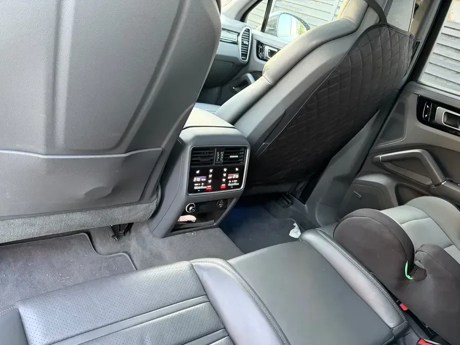 Porsche Cayenne Tiptronic S Platinum Edition — imagine 7